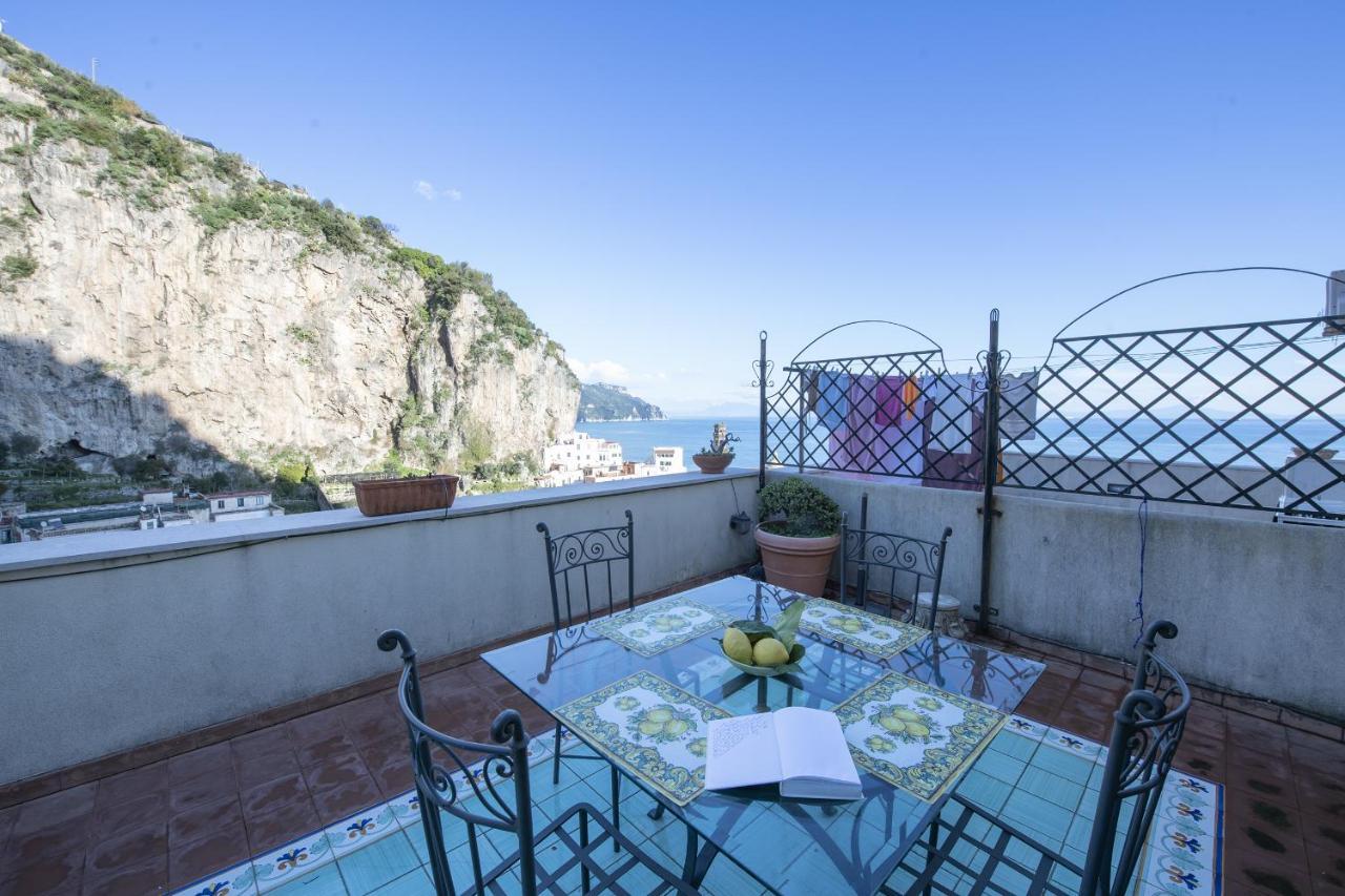 House Amalfi - Terrace & Seaview Apartment Атрани Екстериор снимка