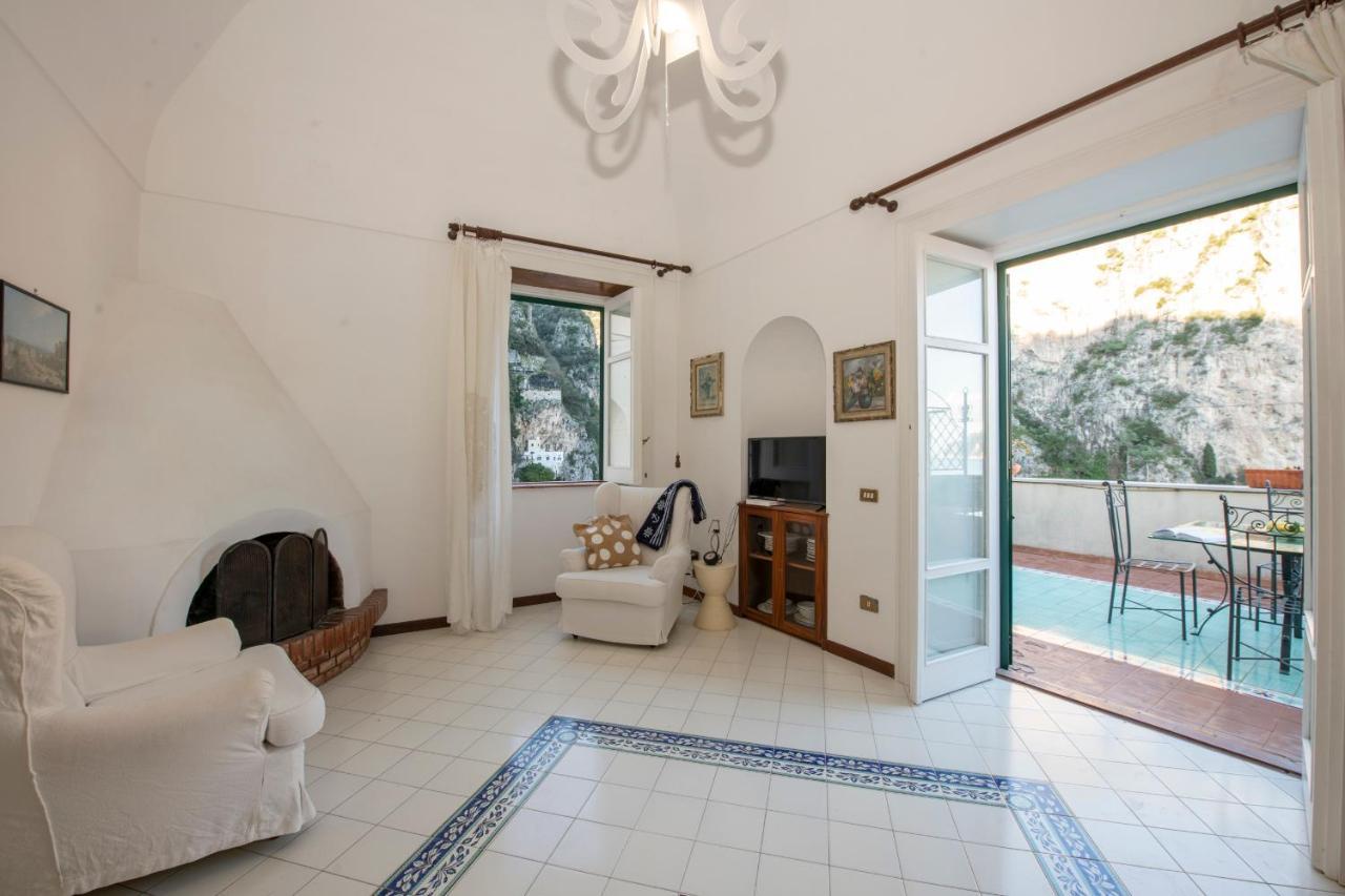 House Amalfi - Terrace & Seaview Apartment Атрани Екстериор снимка
